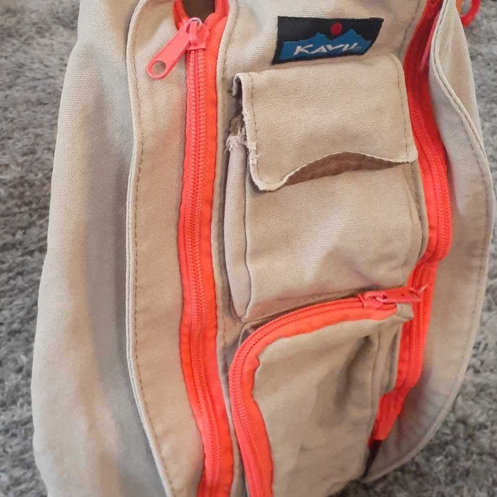 Kavu Sling Bag